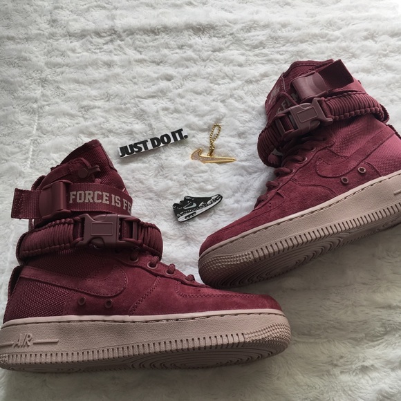 w sf af1 fif